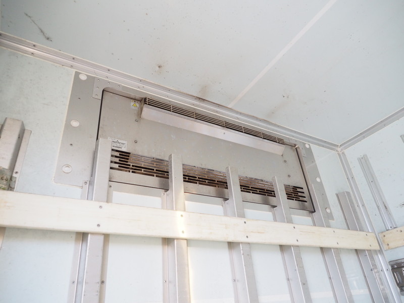 日野 レンジャー 冷凍バン 中型 TKG-FC9JKAG 年式 H25[写真18]