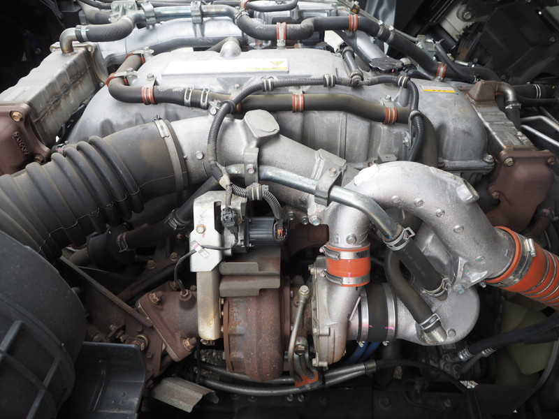 いすゞ ギガ 平ボディ 大型 QKG-CYJ77B 年式 H29[写真45]