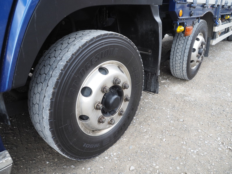 いすゞ ギガ 平ボディ 大型 QKG-CYJ77B 年式 H29[写真41]