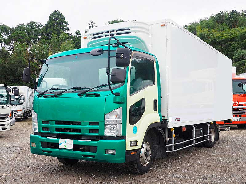 いすゞ フォワード 冷凍バン 中型 TKG-FRR90T2 年式 H25[写真01]