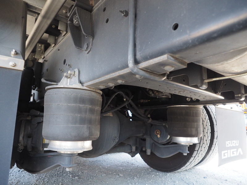 いすゞ ギガ ウイング車 大型 2PG-CYJ77C 年式 H30[写真51]