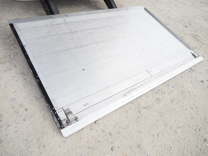 日野 レンジャー ウイング車 中型 SKG-FD7JLAG 年式 H23[写真28]