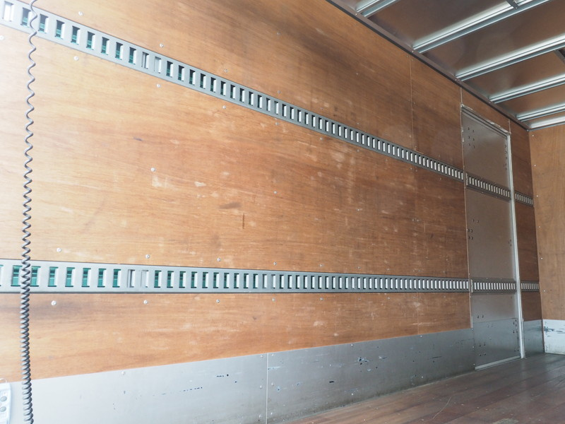 日野 デュトロ バン車 小型 TKG-XZU655M 年式 H28[写真18]