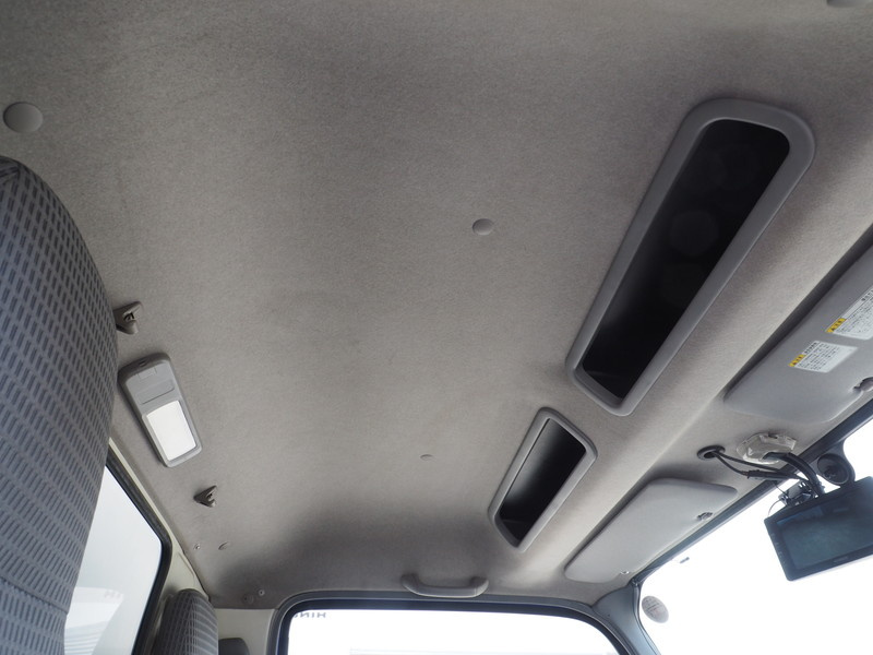 日野 デュトロ バン車 小型 TKG-XZU655M 年式 H28[写真30]