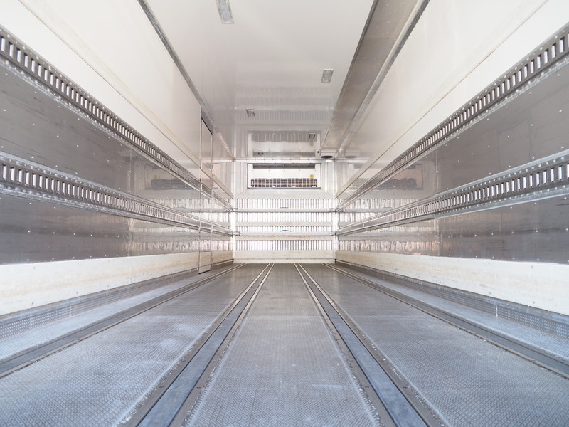 日野 グランドプロフィア 冷凍バン 大型 QKG-FW1EXBJ 年式 H26[写真17]