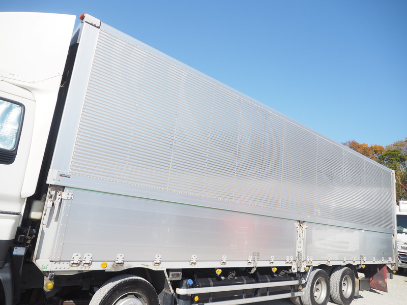 いすゞ ギガ ウイング車 大型 QKG-CYJ77A 年式 H26[写真13]