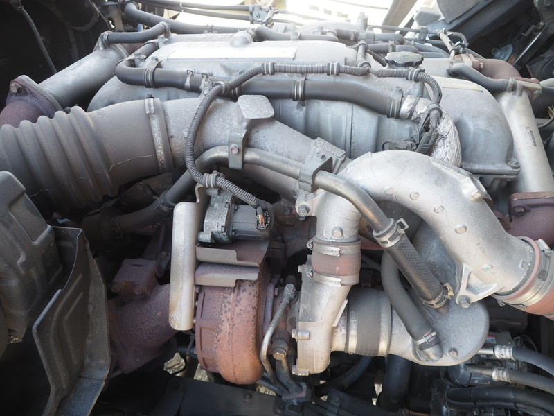 いすゞ ギガ 冷凍バン 大型 QKG-CYL77A 年式 H25[写真41]