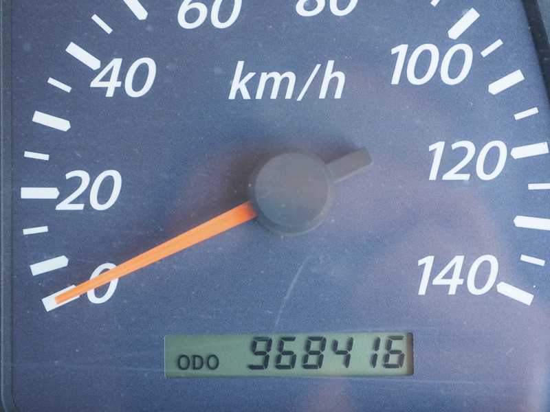 いすゞ ギガ 冷凍バン 大型 QKG-CYL77A 年式 H25[写真31]