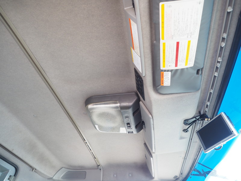 いすゞ ギガ 冷凍バン 大型 QKG-CYL77A 年式 H25[写真29]