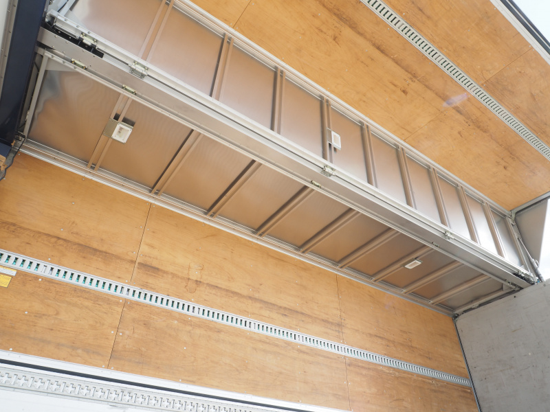 いすゞ フォワード ウイング車 中型 TKG-FRR90S2 年式 H26[写真24]