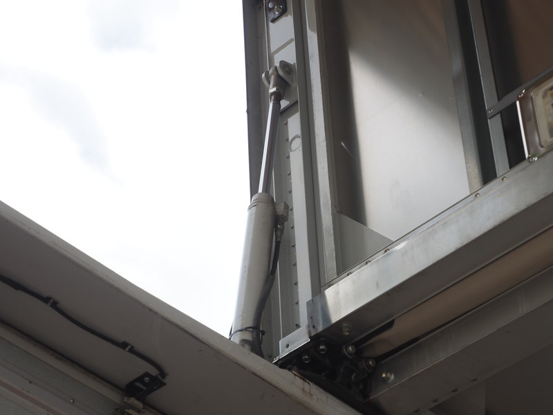 日野 グランドプロフィア ウイング車 大型 BDG-FW1EXYG 年式 H22[写真12]