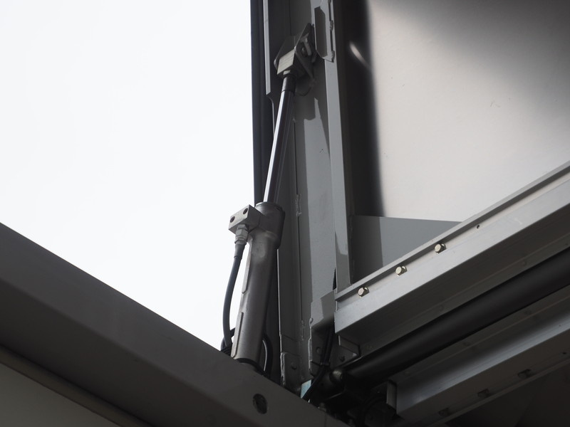 いすゞ エルフ ウイング車 小型 BKG-NPR85AN 年式 H23[写真12]