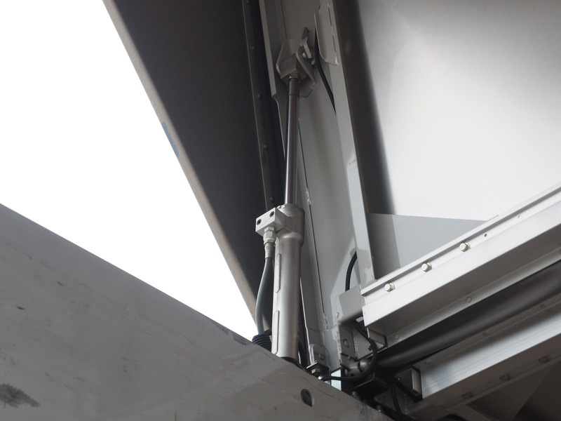 いすゞ エルフ ウイング車 小型 BKG-NPR85AN 年式 H23[写真16]