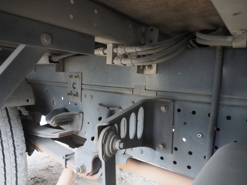 いすゞ エルフ ウイング車 小型 BKG-NPR85AN 年式 H23[写真41]