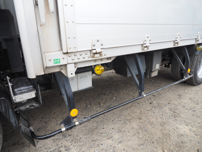 いすゞ エルフ ウイング車 小型 BKG-NPR85AN 年式 H23[写真14]