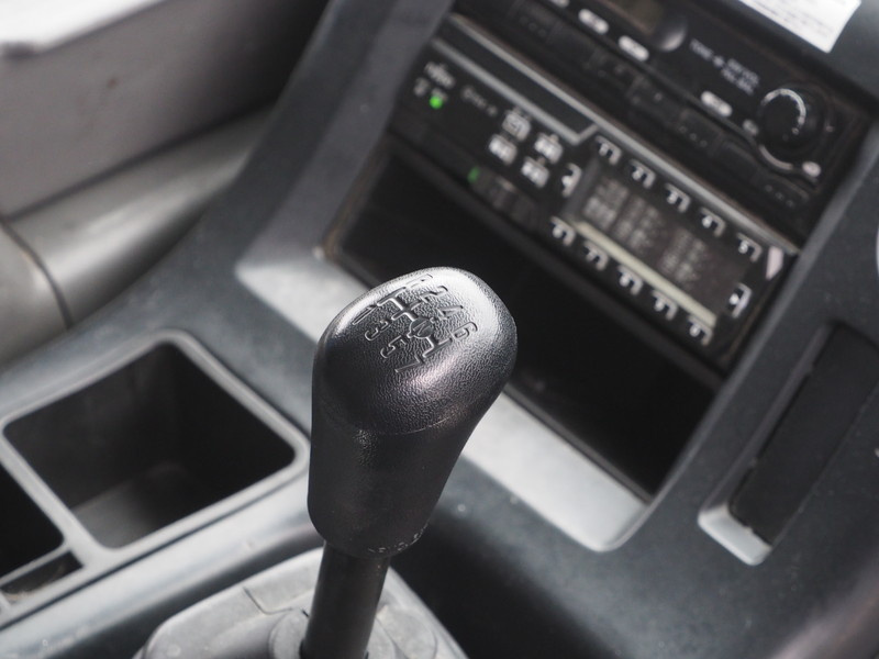 いすゞ ギガ ウイング車 大型 QKG-CYJ77A 年式 H26[写真34]