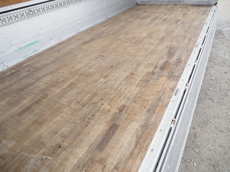 いすゞ フォワード ウイング車 中型 PDG-FRR34T2 年式 H20[写真22]