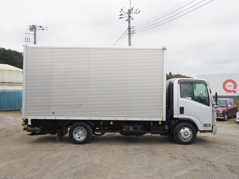 いすゞ エルフ バン車 小型 BKG-NPR85AN 年式 H22[写真08]