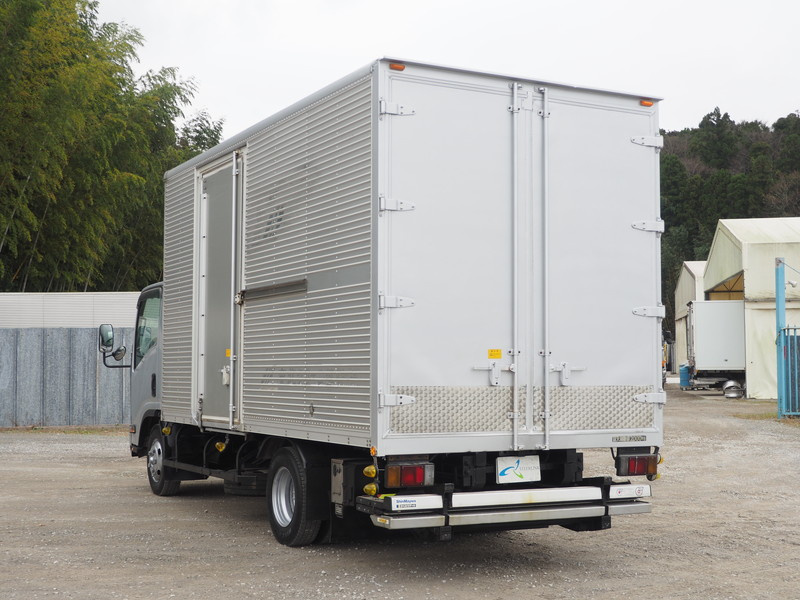 いすゞ エルフ バン車 小型 BKG-NPR85AN 年式 H22[写真07]