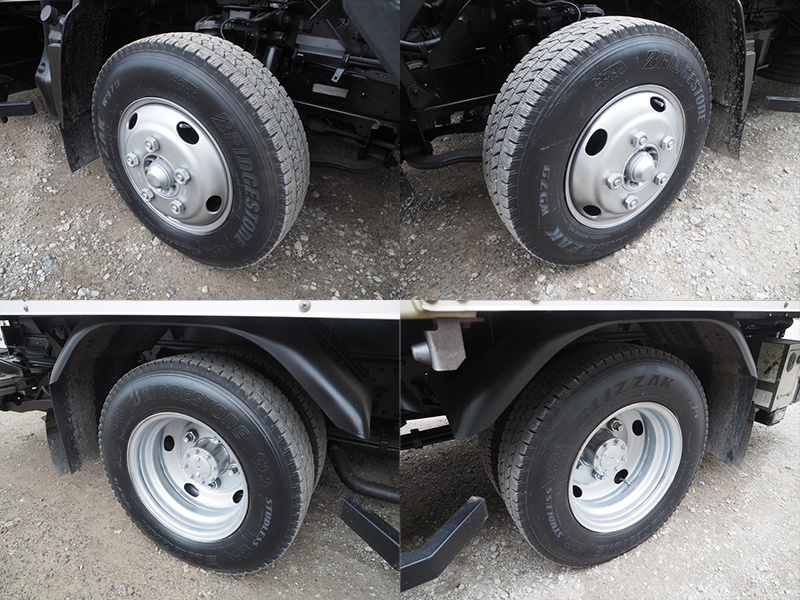 いすゞ エルフ バン車 小型 BKG-NPR85AN 年式 H22[写真34]