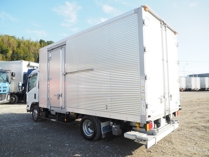 いすゞ エルフ バン車 小型 TRG-NPR85AN 年式 H29[写真07]