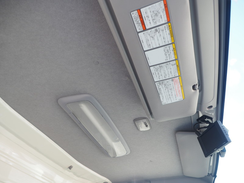 いすゞ エルフ バン車 小型 TRG-NPR85AN 年式 H29[写真31]