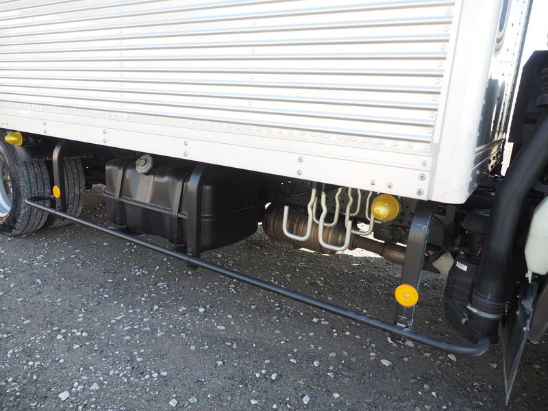 いすゞ エルフ バン車 小型 TRG-NPR85AN 年式 H29[写真10]