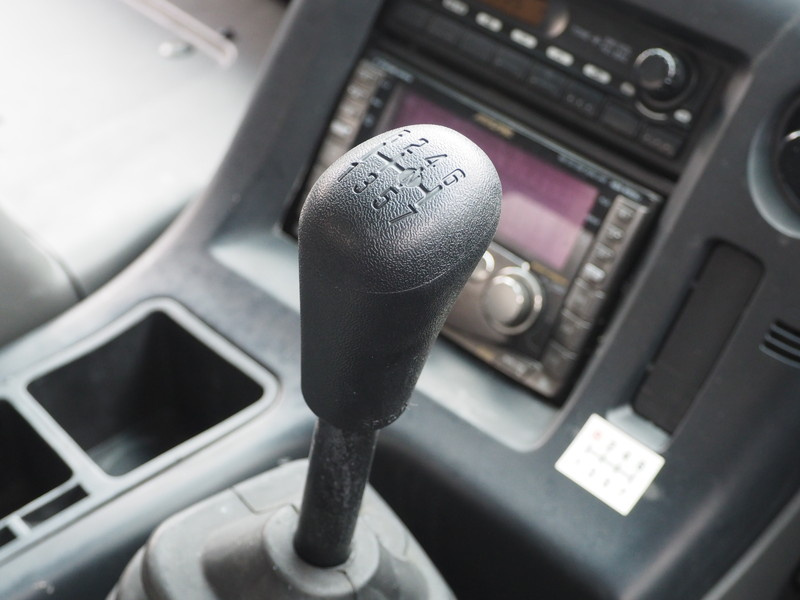 いすゞ ギガ ウイング車 大型 LKG-CYJ77A 年式 H23[写真32]