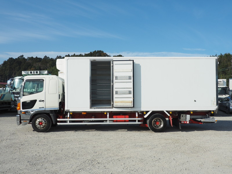 日野 レンジャー 冷凍バン 中型 TKG-FD7JLAG 年式 H27[写真12]