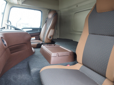 日野 プロフィア ウイング車 大型 2PG-FW1AHG 年式 H30 [写真47]