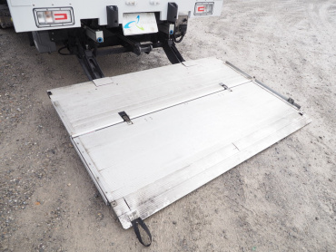 日野 プロフィア ウイング車 大型 2PG-FW1AHG 年式 H30 [写真33]