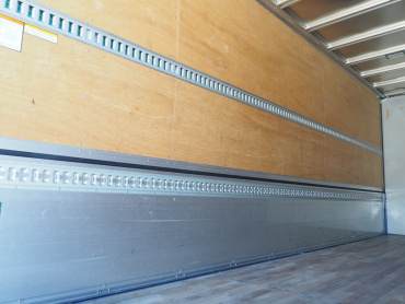 いすゞ フォワード ウイング車 中型 TKG-FRR90T2 年式 H26 [写真28]