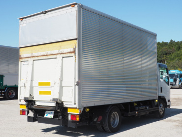 いすゞ エルフ バン車 小型 BDG-NPR85AN 年式 H19 [写真05]