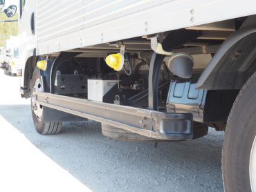 いすゞ エルフ バン車 小型 BDG-NPR85AN 年式 H19 [写真14]