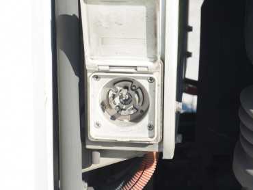 いすゞ エルフ 冷凍バン 小型 TRG-NPR85AN 年式 H28 [写真12]