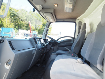 いすゞ エルフ 冷凍バン 小型 TRG-NPR85AN 年式 H28 [写真40]