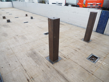 いすゞ ギガ 平ボディ 大型 QKG-CYJ77B 年式 H29 [写真20]