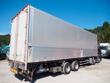 いすゞ ギガ ウイング車 大型 LKG-CYJ77A 年式 H23 [写真05]