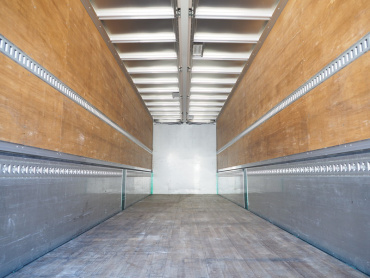 いすゞ ギガ ウイング車 大型 QKG-CYJ77B 年式 H28 [写真25]