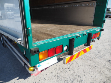 いすゞ ギガ ウイング車 大型 QKG-CYJ77B 年式 H28 [写真28]