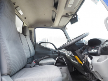 日野 デュトロ バン車 小型 TKG-XZU655M 年式 H28 [写真26]