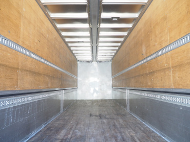 いすゞ ギガ ウイング車 大型 QKG-CYJ77A 年式 H26 [写真24]