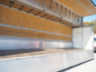 いすゞ ギガ ウイング車 大型 QKG-CYJ77A 年式 H26 [写真19]