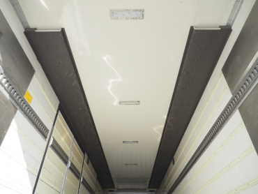 いすゞ ギガ 冷凍バン 大型 QKG-CYL77A 年式 H25 [写真18]