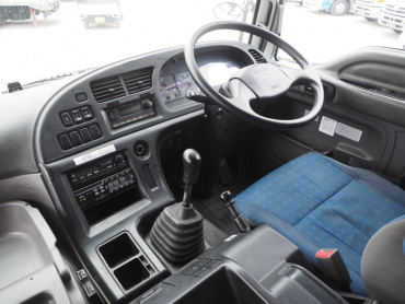 いすゞ ギガ ウイング車 大型 QKG-CYJ77A 年式 H26 [写真33]