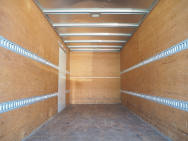 いすゞ エルフ バン車 小型 TRG-NPR85AN 年式 H29 [写真17]