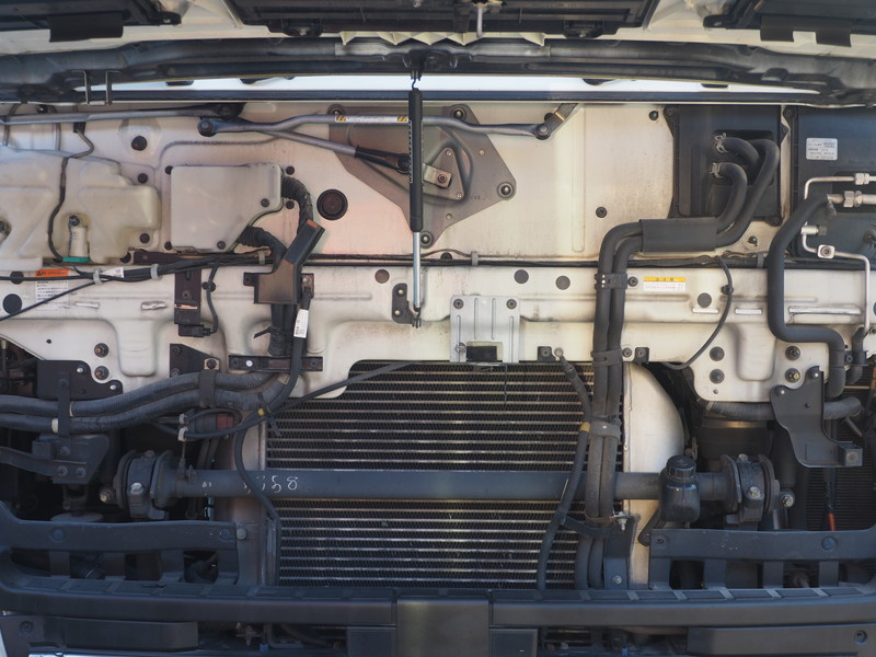 いすゞ ギガ ウイング車 大型 QKG-CYJ77A 年式 H27[写真53]