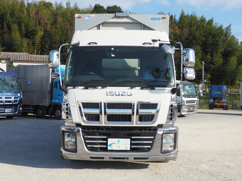 いすゞ ギガ ウイング車 大型 QKG-CYJ77A 年式 H27[写真03]