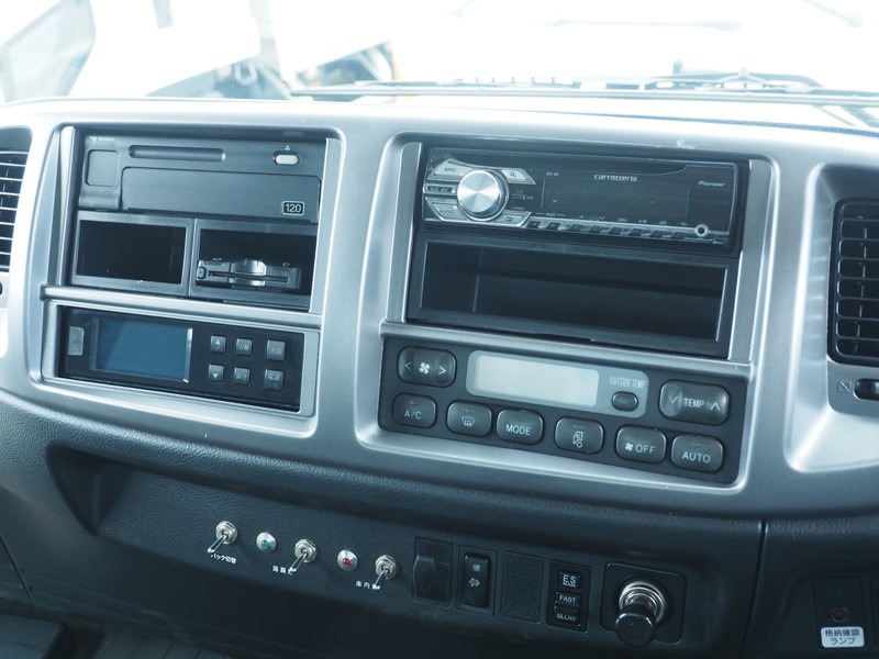 日野 レンジャー 冷凍バン 中型 TKG-FD7JLAG 年式 H27[写真30]