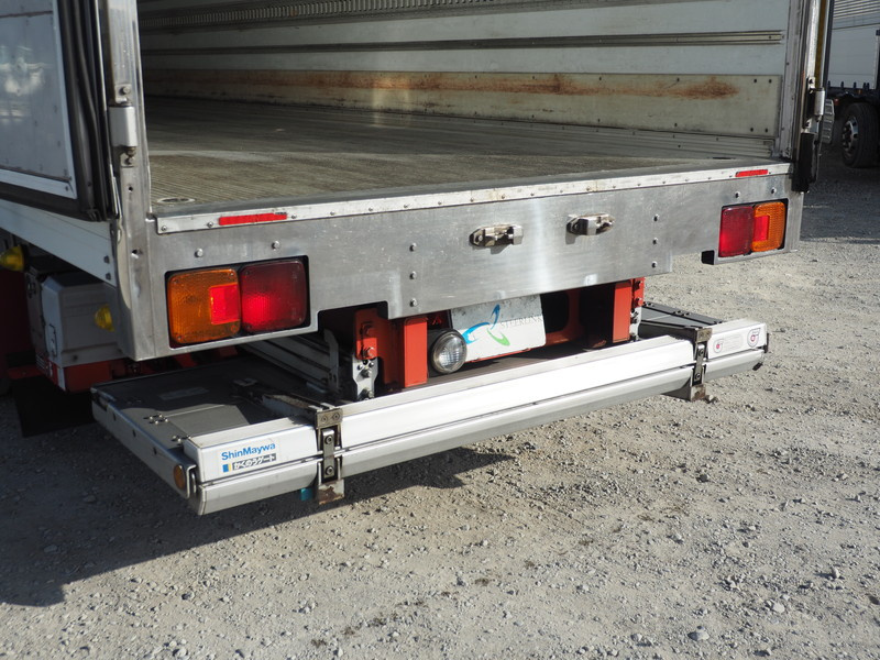 日野 レンジャー 冷凍バン 中型 TKG-FD7JLAG 年式 H27[写真18]